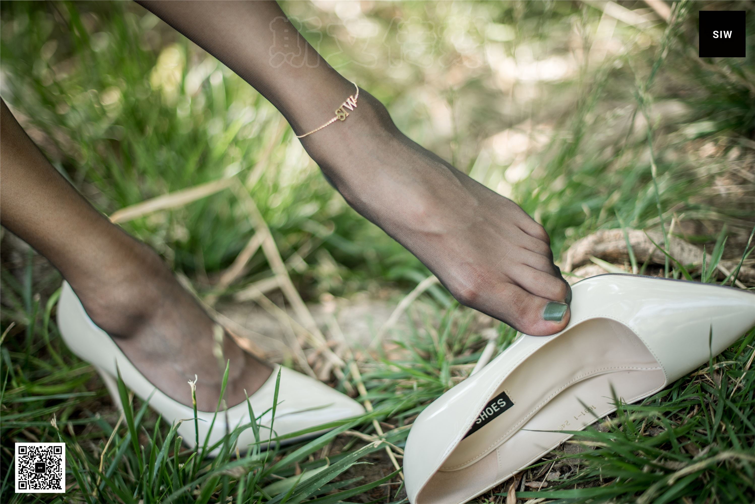 SIW斯文传媒 VOL.007 静湖垂柳-蓉儿